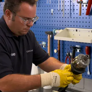 Video thumb Dismounting and mounting of Flexboot.png