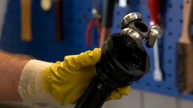 Video thumb Dismounting and mounting of AAR-joint .png